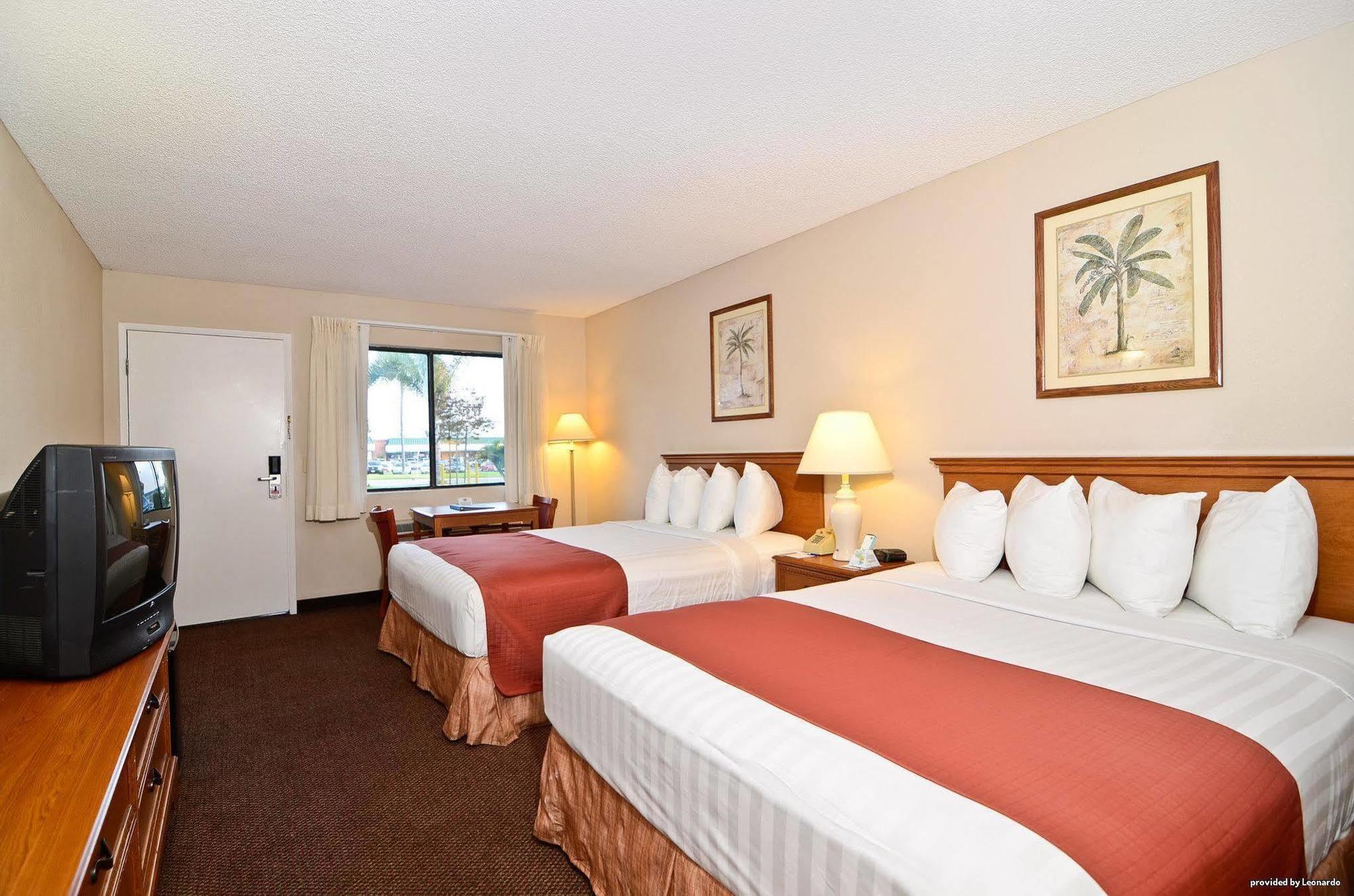 Pleasant Inn San Diego Exterior photo